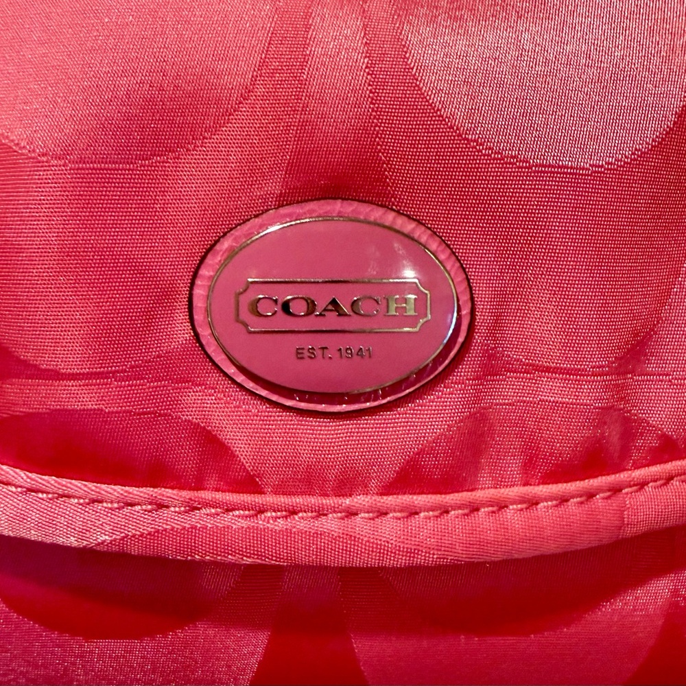 Coach Signature C Monogram 
Pink Cosmetic Travel Pouch Bag
